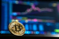 De drie grote banken bieden nu crypto aan in Nederland